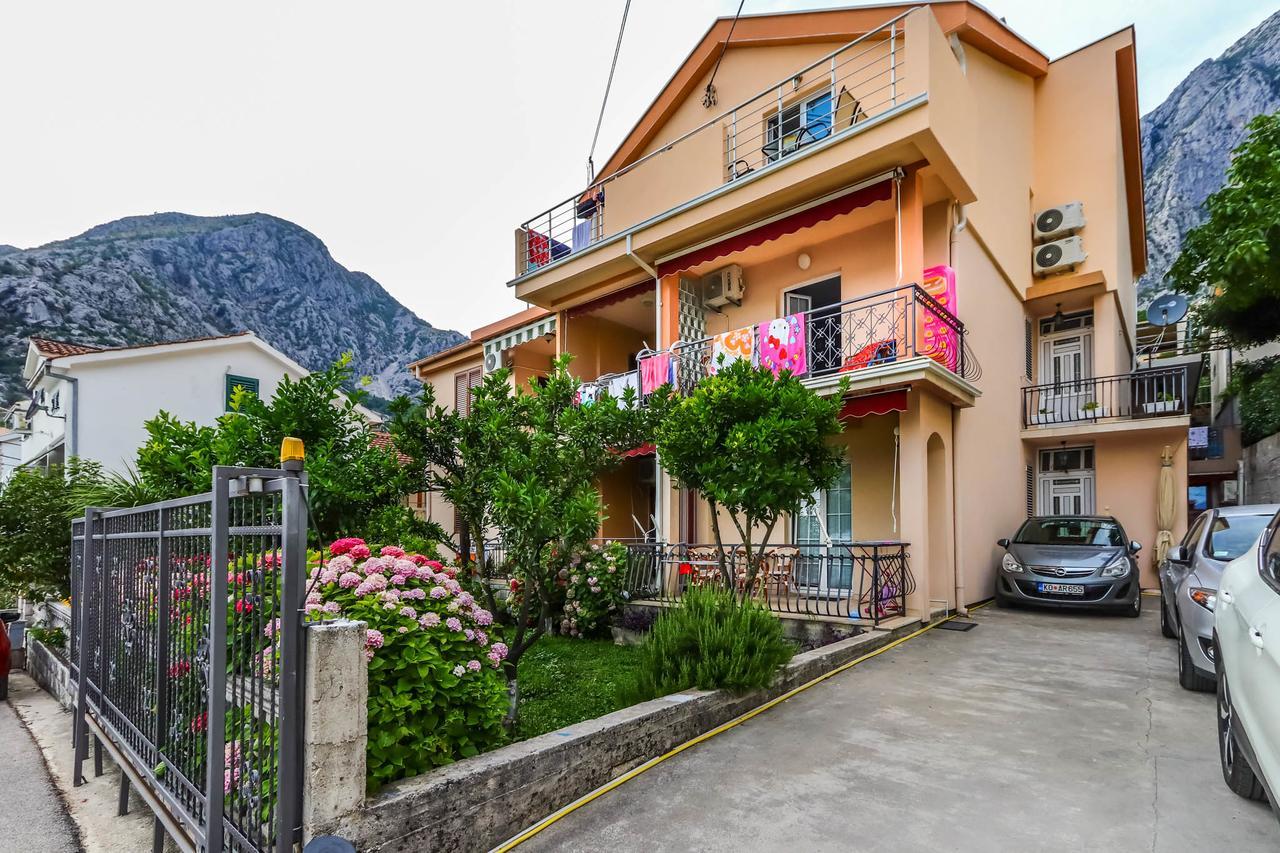 Ssm Apartmani Cattaro Esterno foto