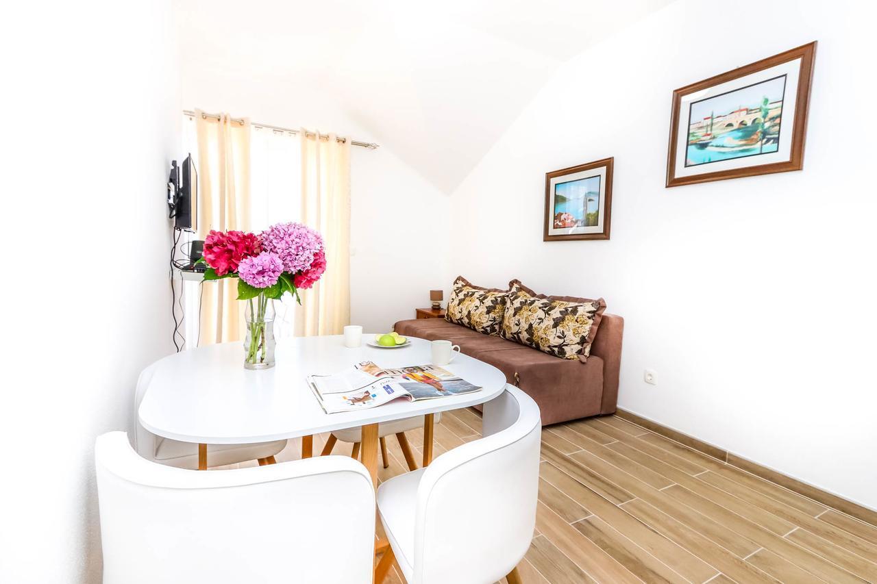 Ssm Apartmani Cattaro Esterno foto