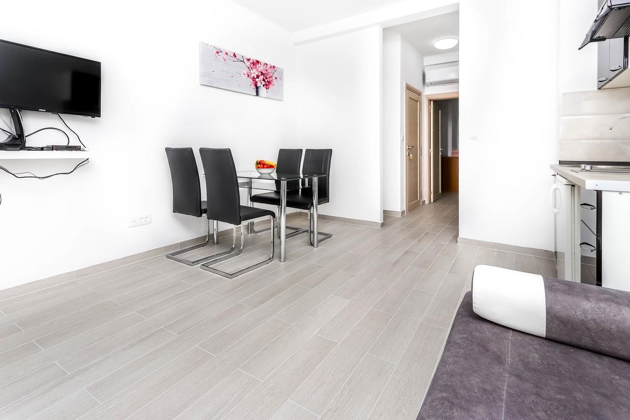 Ssm Apartmani Cattaro Esterno foto
