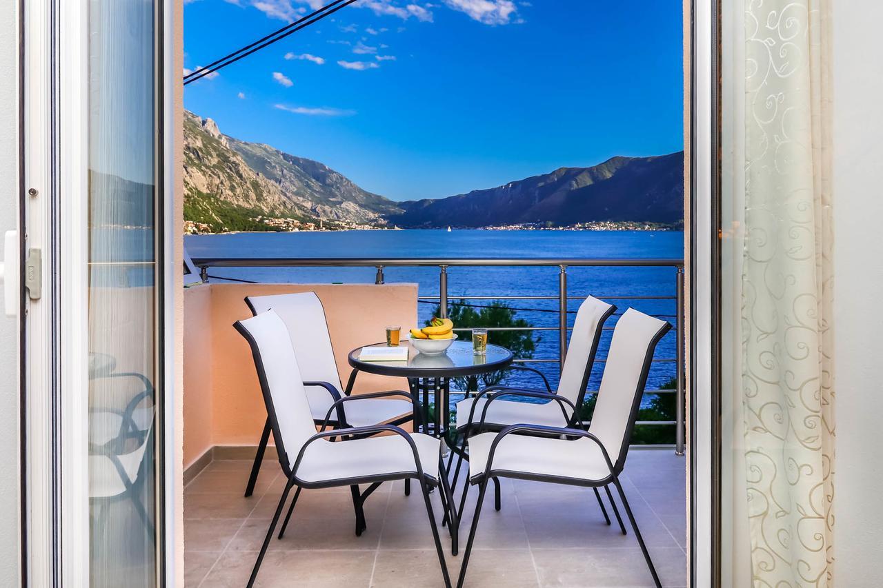 Ssm Apartmani Cattaro Esterno foto