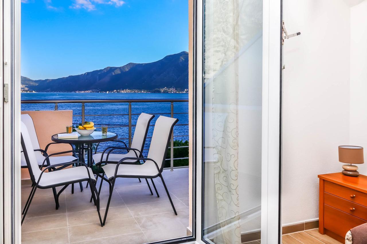 Ssm Apartmani Cattaro Esterno foto