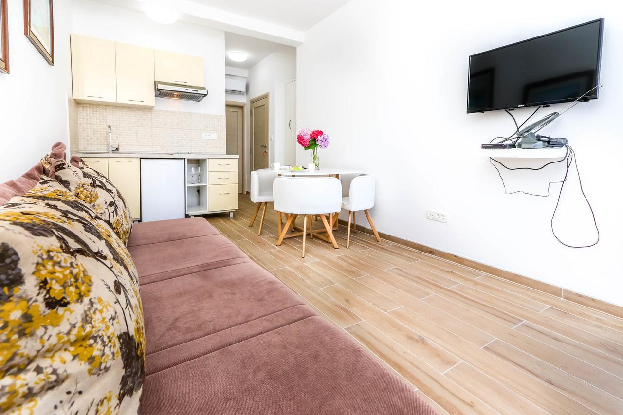 Ssm Apartmani Cattaro Esterno foto